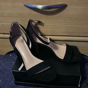 Mysoft heals black size 6.5